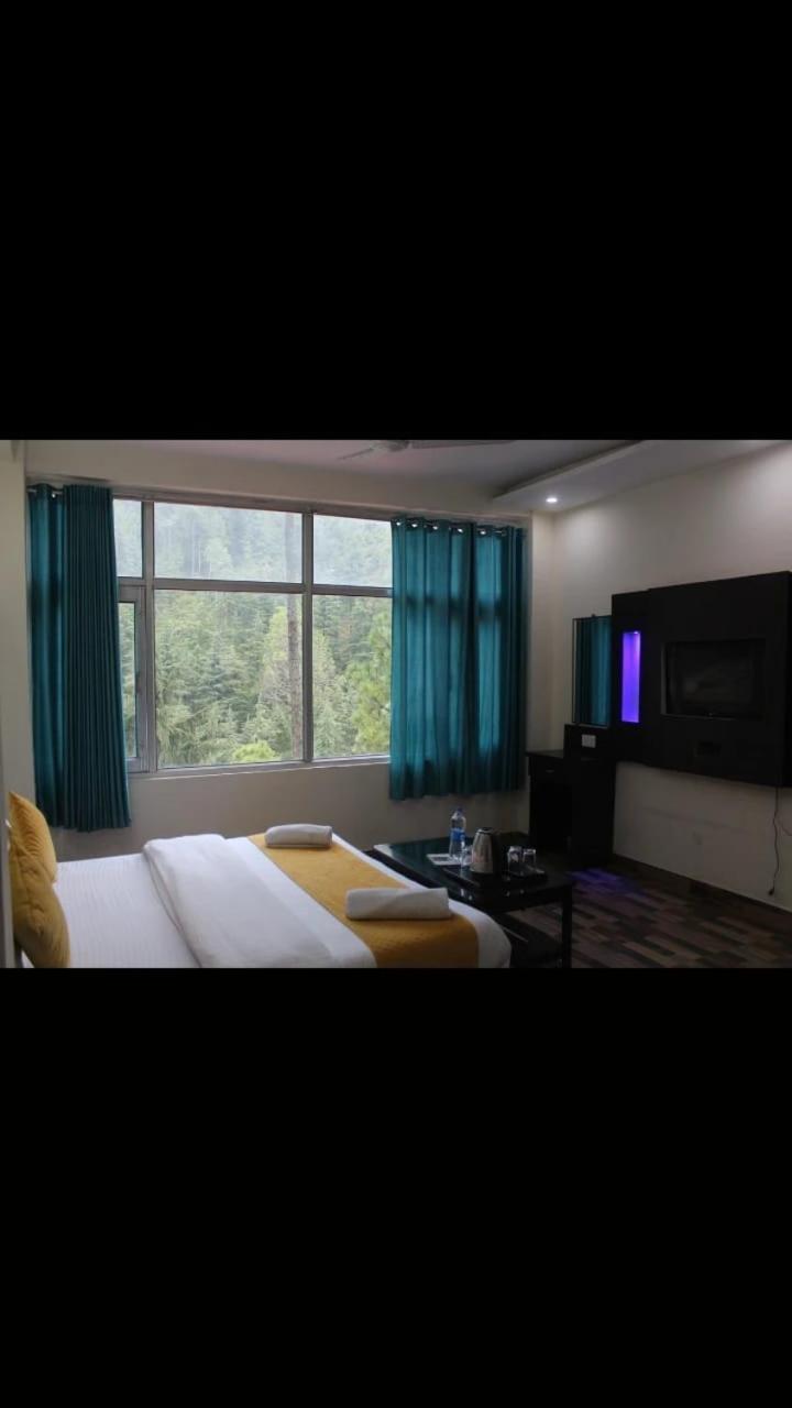 Hotel Stay Well Banikhet Luaran gambar